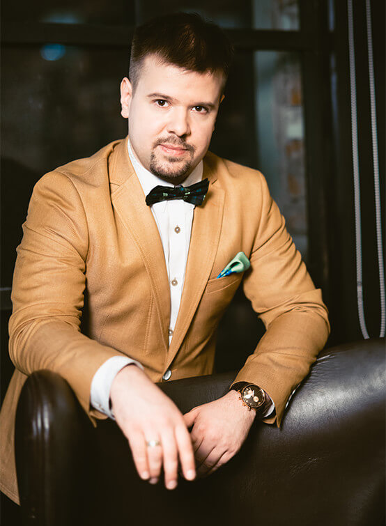 Кирилл Каморзин - свадебный ведущий, диджей "Милицейской волны".